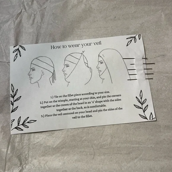 Handmade Medieval Veil - Picture 5 of 5